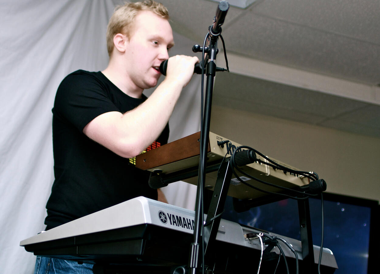 Photo by Mark Baldueza