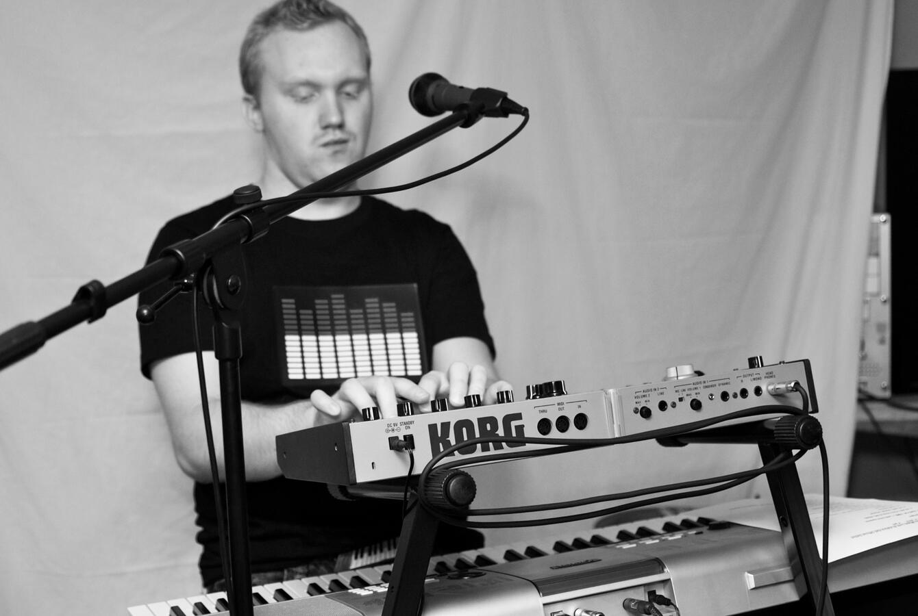 Photo by Mark Baldueza