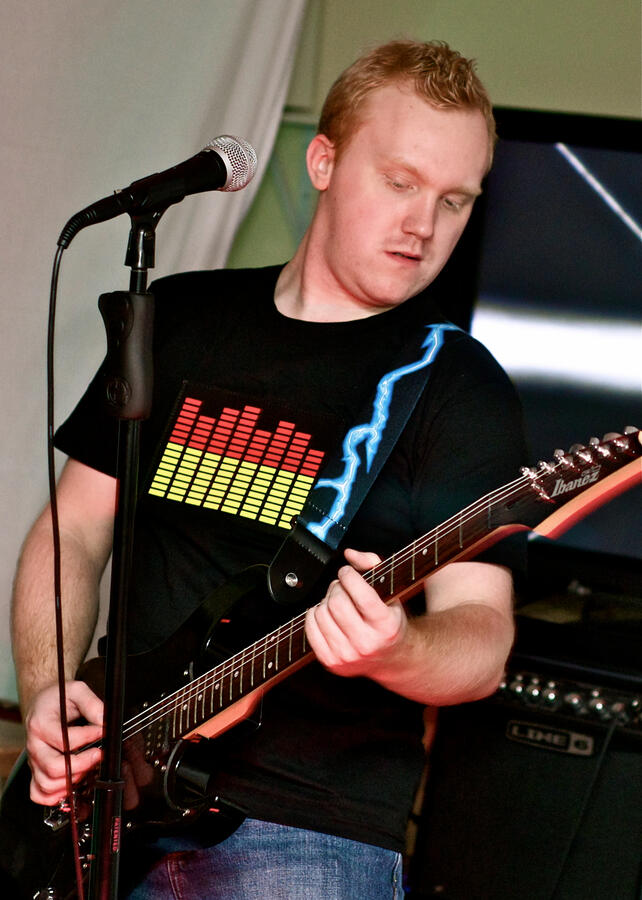 Photo by Mark Baldueza