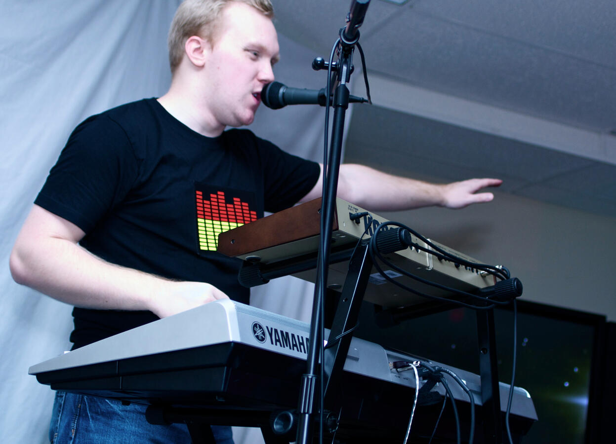 Photo by Mark Baldueza