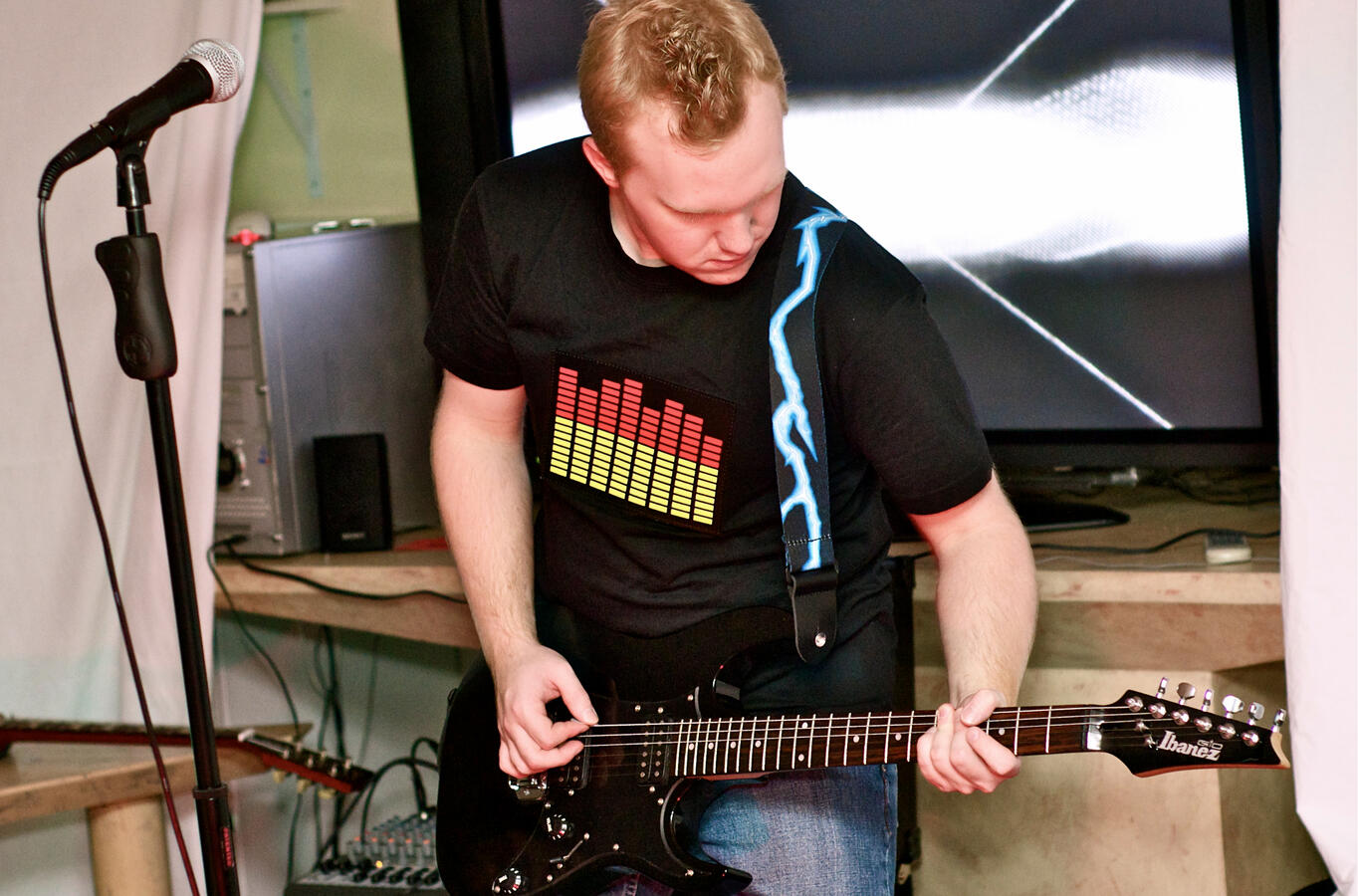 Photo by Mark Baldueza