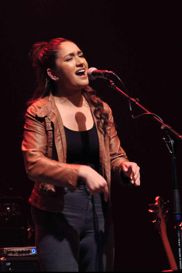 Photo by Dee Lippingwell