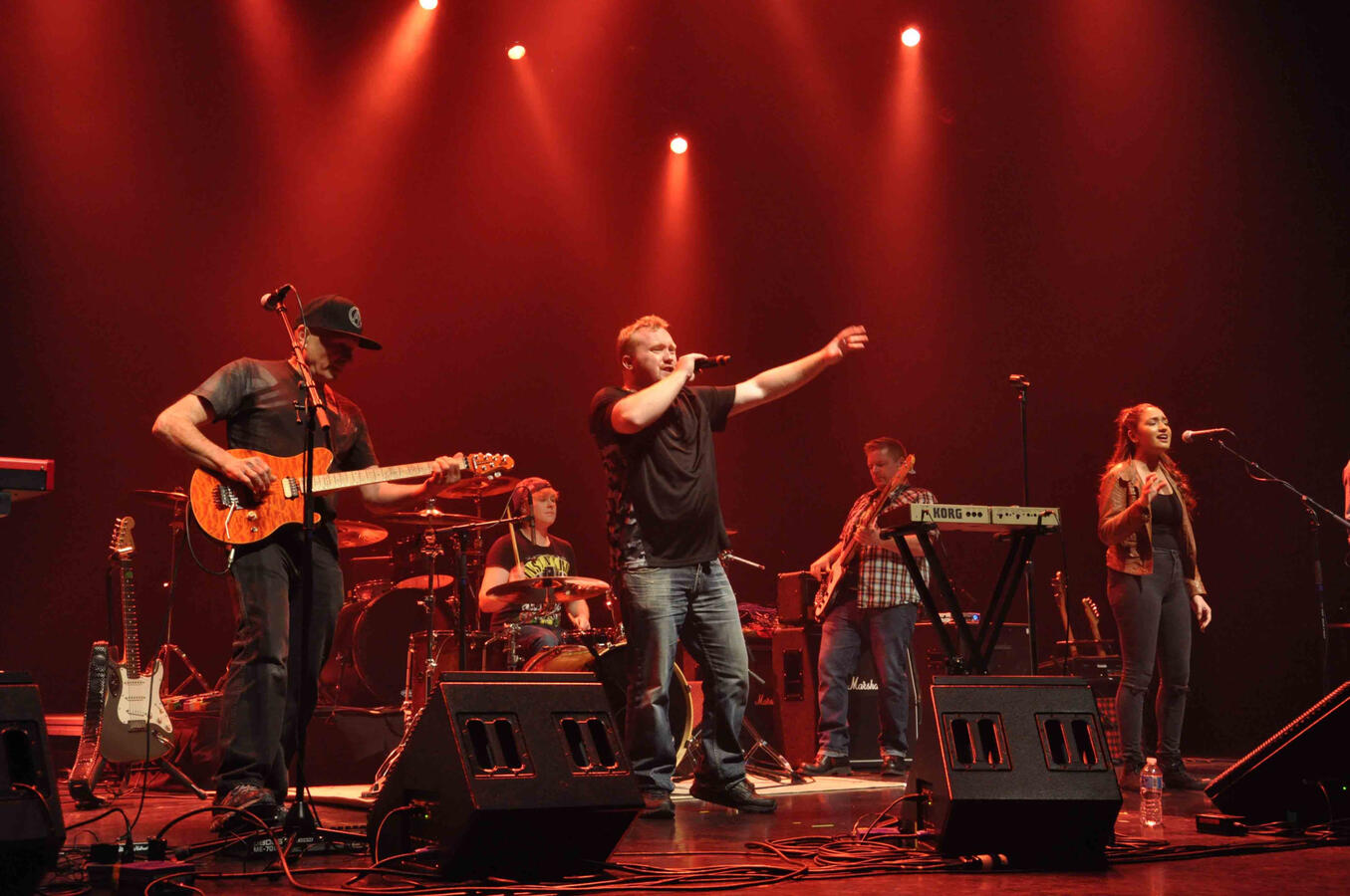 Photo by Dee Lippingwell